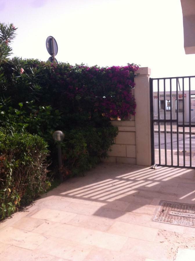 סקוליטי Edificio Cannizzo מראה חיצוני תמונה